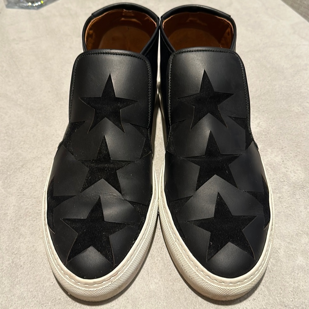 Worn twice Givenchy Mid high sneakers